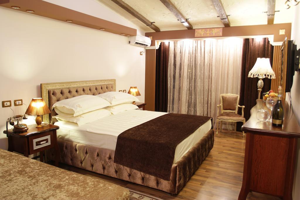 Hotel Boutique Villa Fernando Tirana Chambre photo