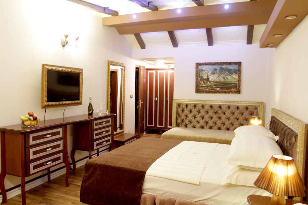 Hotel Boutique Villa Fernando Tirana Chambre photo