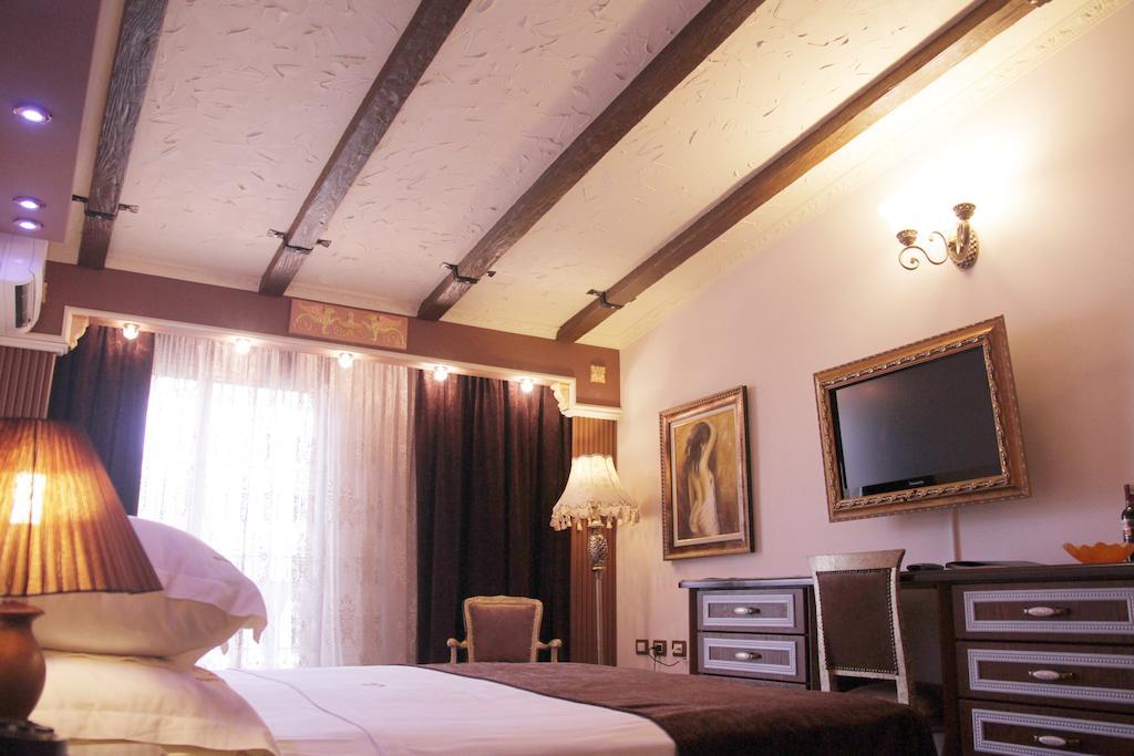 Hotel Boutique Villa Fernando Tirana Chambre photo
