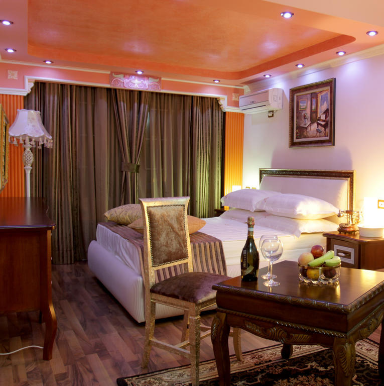 Hotel Boutique Villa Fernando Tirana Chambre photo